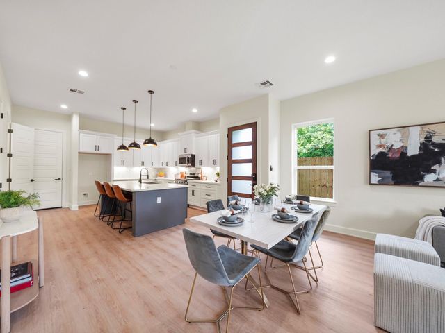 3548 Seabrook Street, Houston, TX 77021