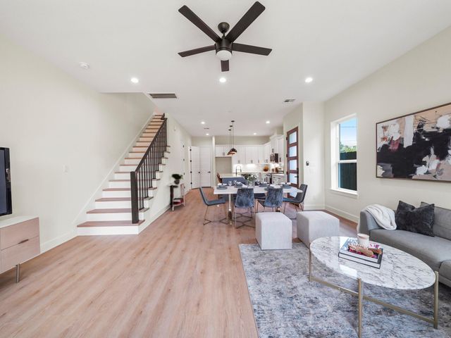 3548 Seabrook Street, Houston, TX 77021