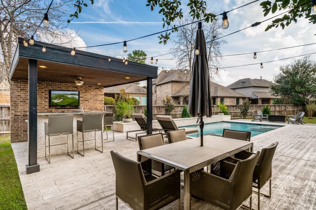 138 Kaden Creek Place, Montgomery, TX 77316