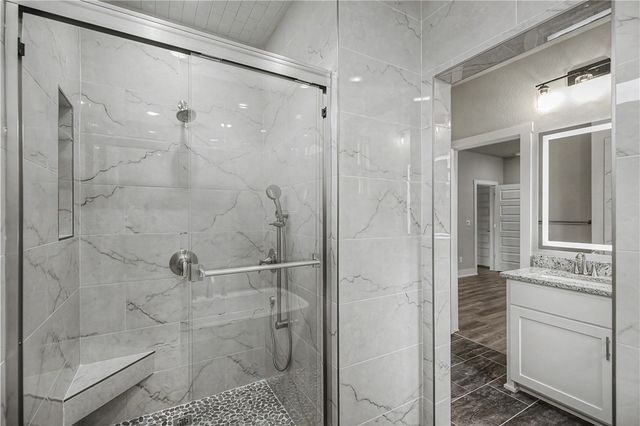 6803 SW Orange Avenue, Bentonville, AR 72713
