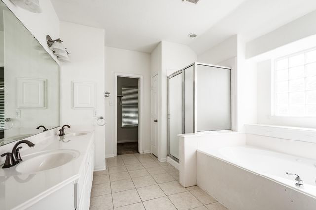 9611 Sagedock Court, Houston, TX 77089