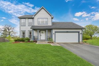 1263 E Essex Court, Round Lake Beach, IL 60073