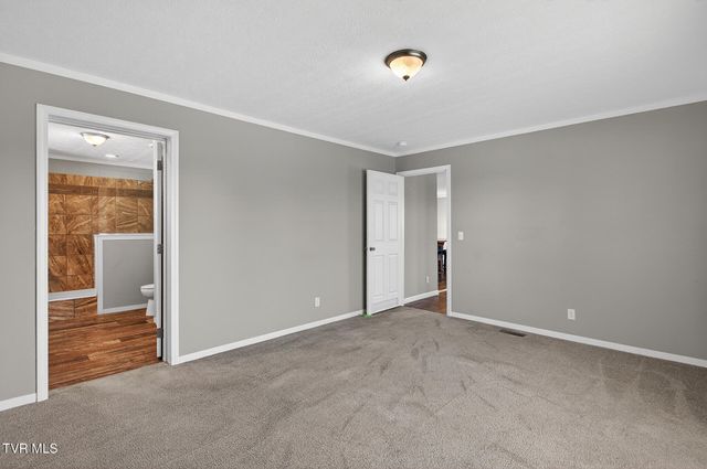 822 Sunlight Road, Parrottsville, TN 37843