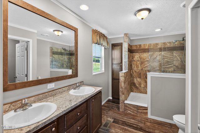 822 Sunlight Road, Parrottsville, TN 37843
