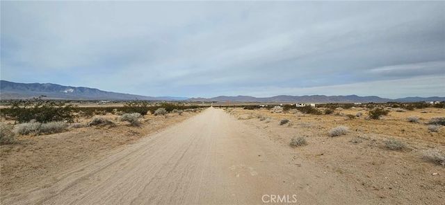 800 Stellar Road, Lucerne Valley, CA 92356