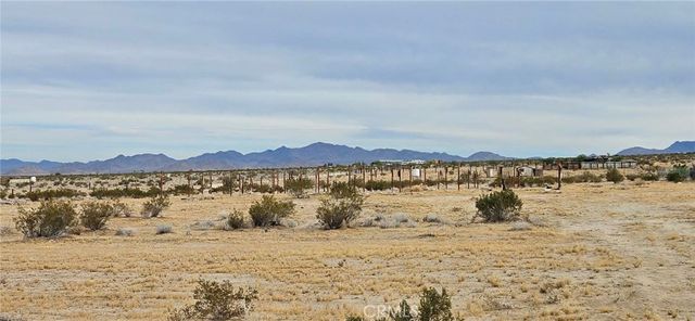 800 Stellar Road, Lucerne Valley, CA 92356
