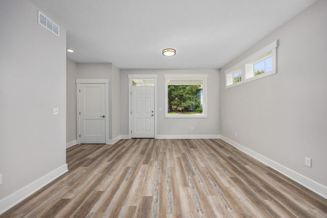 417 Fuller Avenue, Grand Rapids, MI 49506