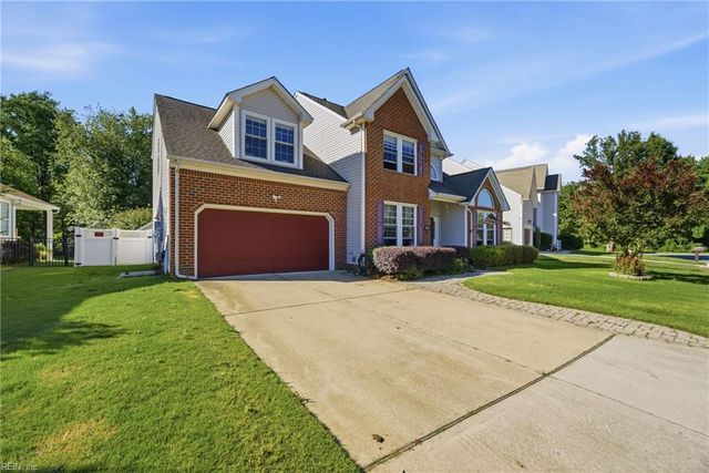 123 Lakes Edge DR, Suffolk, VA 23434