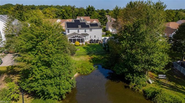 123 Lakes Edge DR, Suffolk, VA 23434