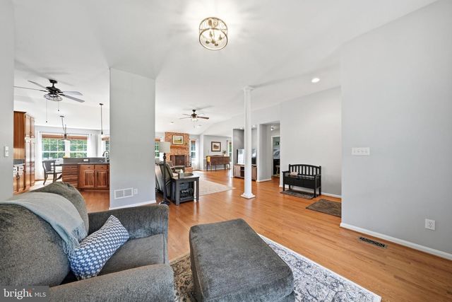 14921 HARRISVILLE RD, Mount Airy, MD 21771