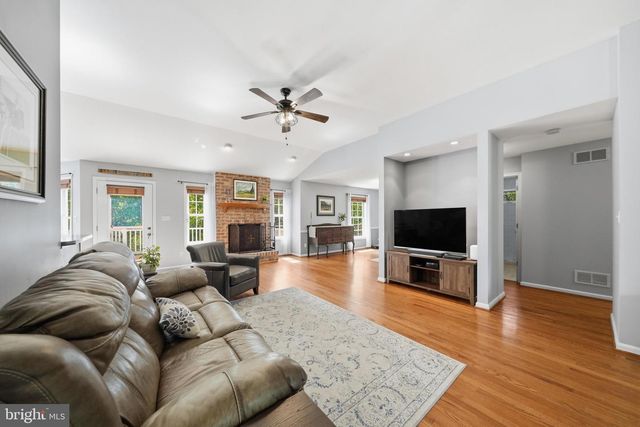 14921 HARRISVILLE RD, Mount Airy, MD 21771
