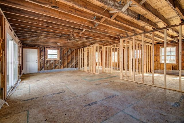 114 Bayou Vista Drive, Hitchcock, TX 77563