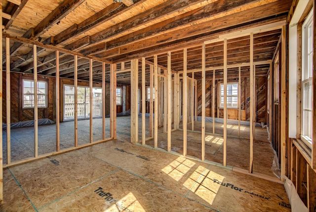 114 Bayou Vista Drive, Hitchcock, TX 77563