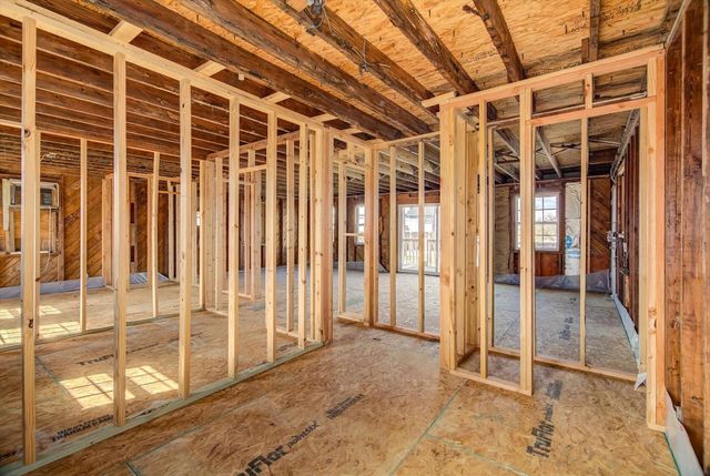 114 Bayou Vista Drive, Hitchcock, TX 77563