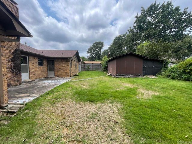 1400 Hawkwood Road, Sherwood, AR 72120