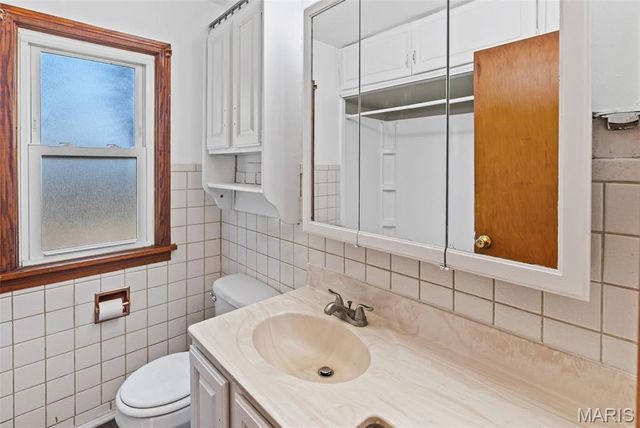 231 Parkway Drive, Swansea, IL 62226