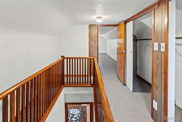 231 Parkway Drive, Swansea, IL 62226