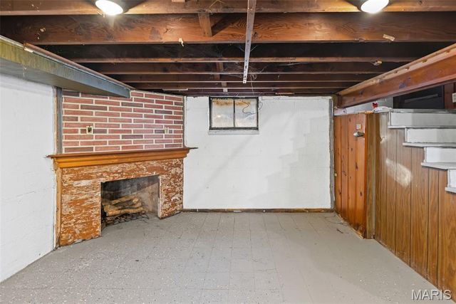 231 Parkway Drive, Swansea, IL 62226