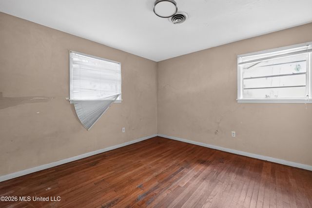 1023 Garden Park Drive, Jackson, MS 39204
