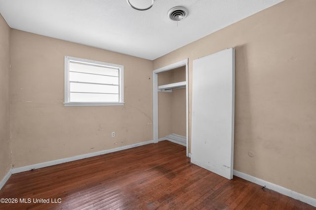 1023 Garden Park Drive, Jackson, MS 39204