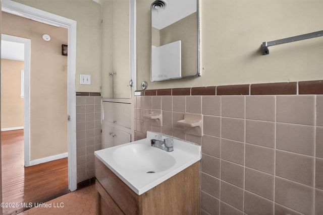 1023 Garden Park Drive, Jackson, MS 39204