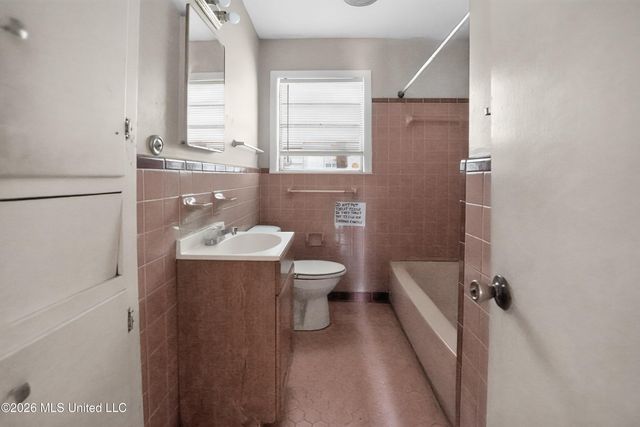1023 Garden Park Drive, Jackson, MS 39204
