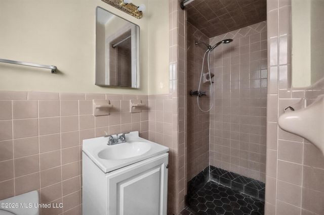 1023 Garden Park Drive, Jackson, MS 39204