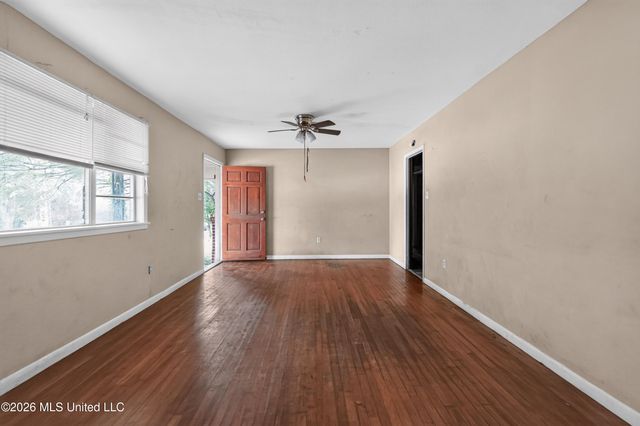 1023 Garden Park Drive, Jackson, MS 39204
