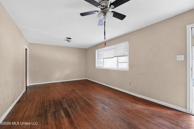 1023 Garden Park Drive, Jackson, MS 39204