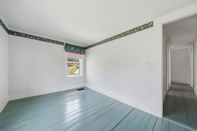22 Abberton Road, Canterbury, NH 03224