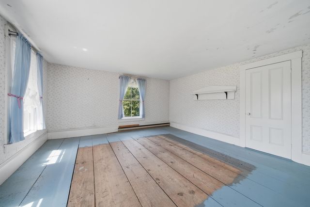 22 Abberton Road, Canterbury, NH 03224