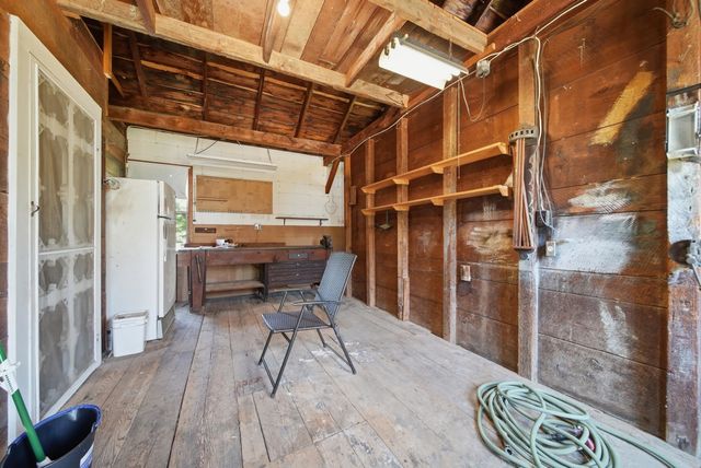 22 Abberton Road, Canterbury, NH 03224