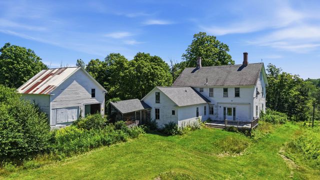 22 Abberton Road, Canterbury, NH 03224