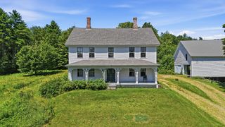 22 Abberton Road, Canterbury, NH 03224