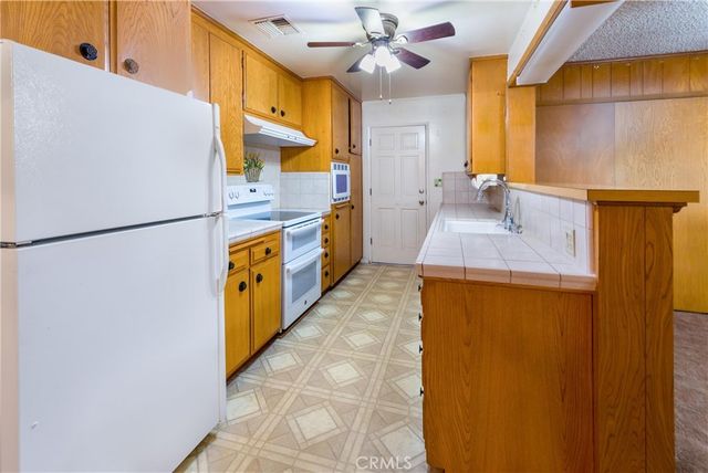 23328 Bassett Street, West Hills, CA 91307