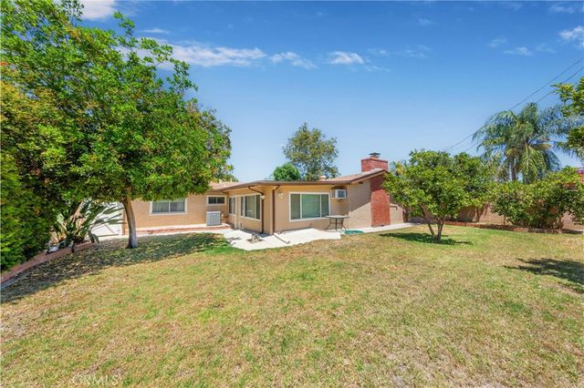 23328 Bassett Street, West Hills, CA 91307