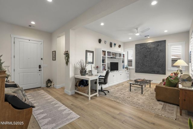 13500 Waterton Street, Reno, NV 89521