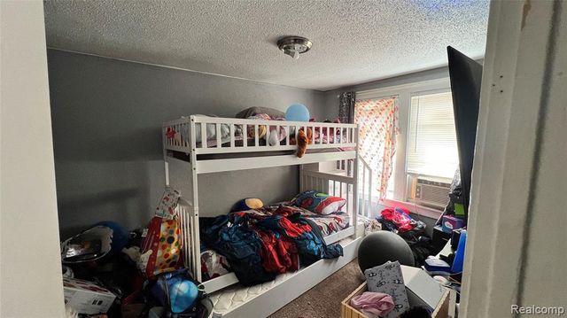 19225 Conley Street, Detroit, MI 48234