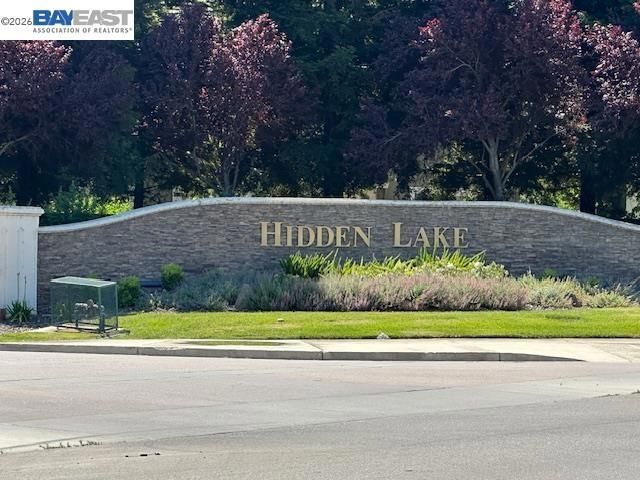 2710 Atherton Ct, Tracy, CA 95304