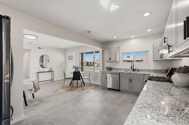 110 Tyrone Avenue NW, Albuquerque, NM 87107