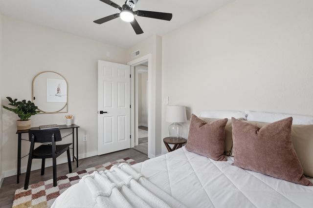 110 Tyrone Avenue NW, Albuquerque, NM 87107