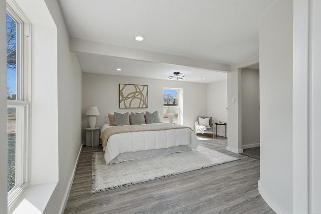 110 Tyrone Avenue NW, Albuquerque, NM 87107