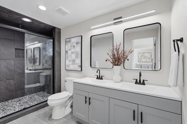 110 Tyrone Avenue NW, Albuquerque, NM 87107