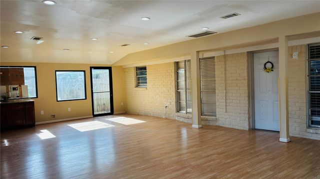 11407 Hazen Street, Houston, TX 77072