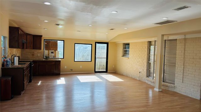11407 Hazen Street, Houston, TX 77072