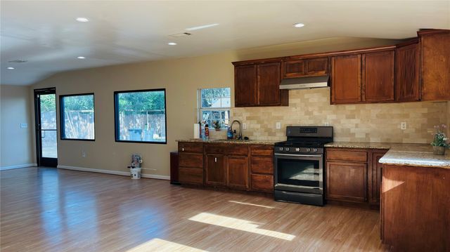 11407 Hazen Street, Houston, TX 77072