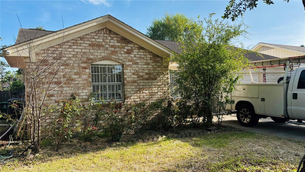 11407 Hazen Street, Houston, TX 77072