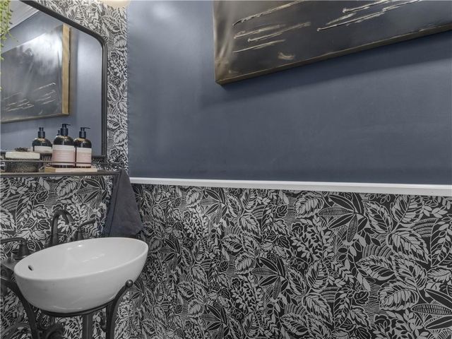 2732 River Tree Drive, Decatur, GA 30034