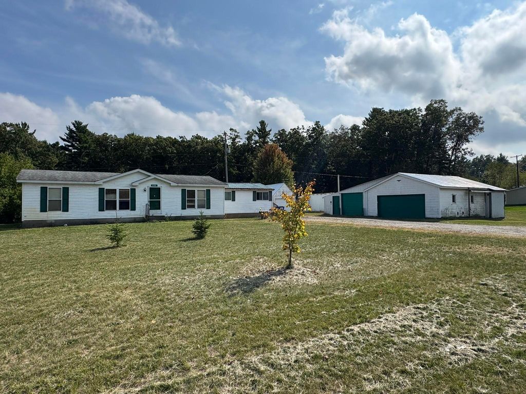 6386 Holton Road, Cedar Creek Twp, MI 49457