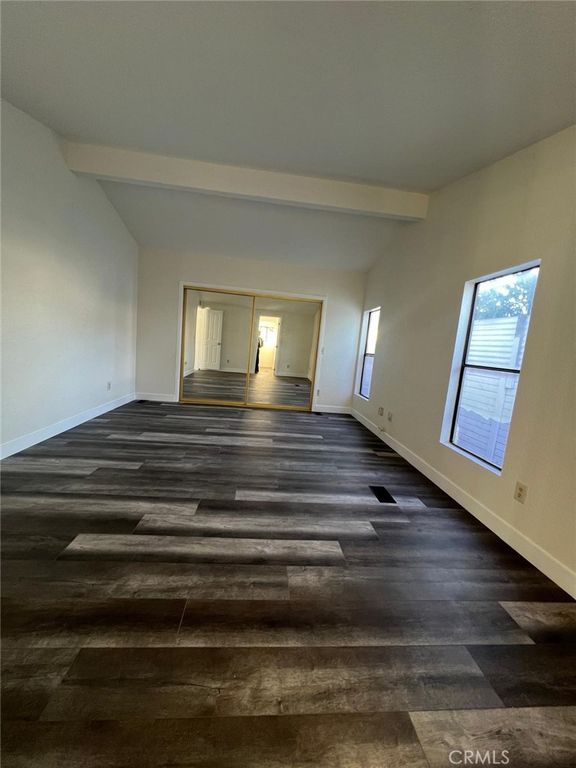 property-img